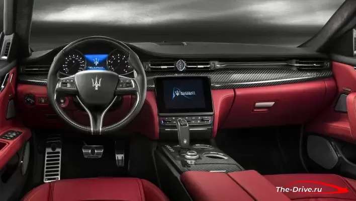 Maserati Quattroporte получает награду за лучший автомобиль класса люкс от WAPA