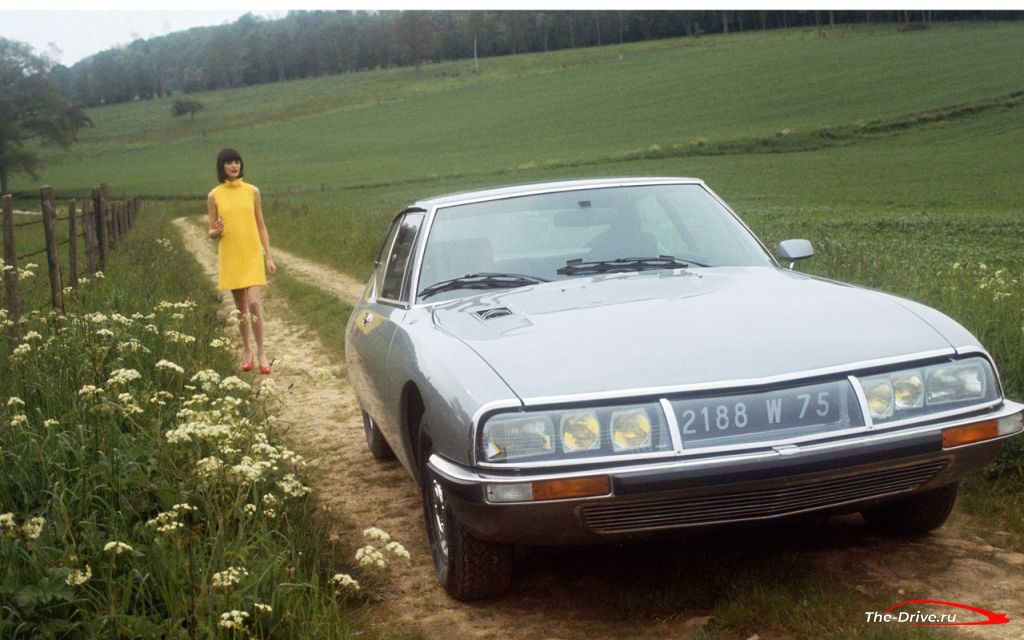 DS празднует 50-летие Citroen SM с видениями современной версии