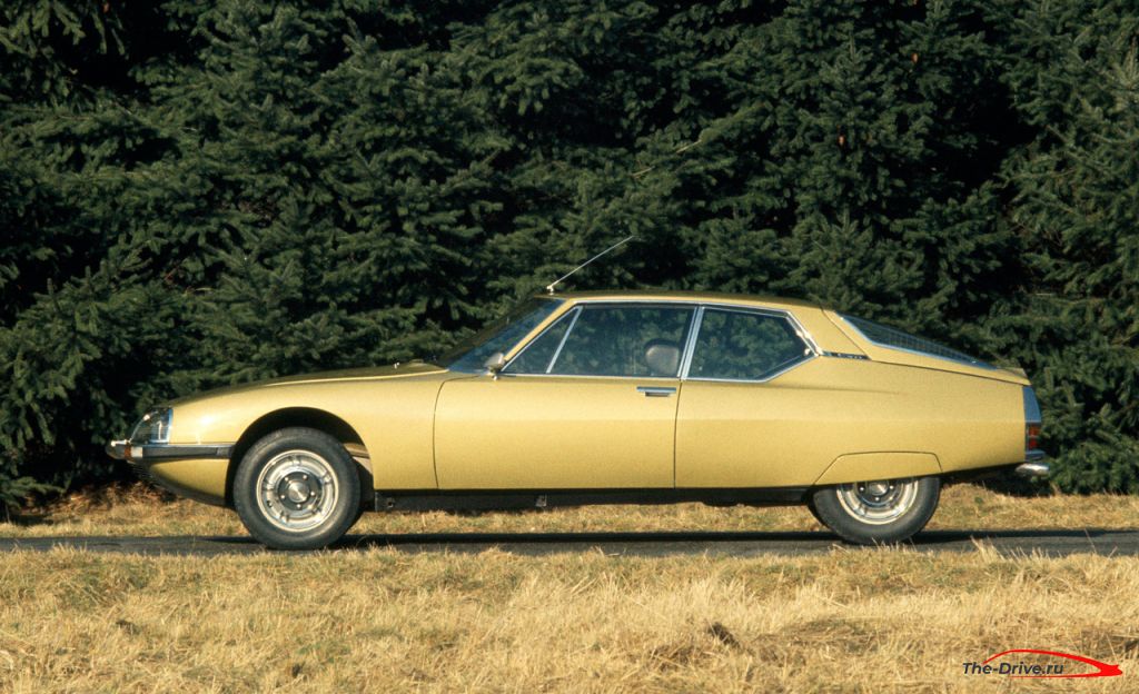 DS празднует 50-летие Citroen SM с видениями современной версии