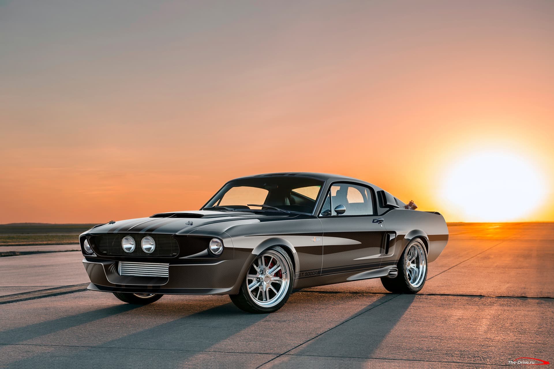 Shelby GT500CR из углеродного волокна с наддувом и мощностью 810 л.с.