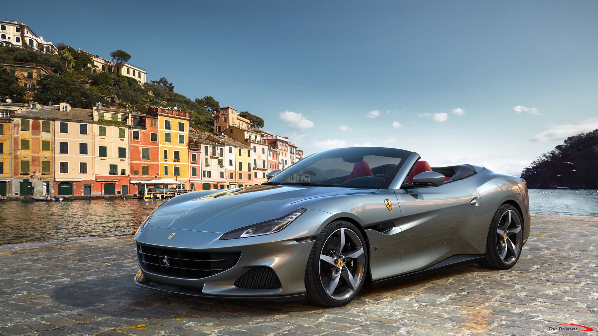 Ferrari Portofino M добавляет изменения в кабриолет GT