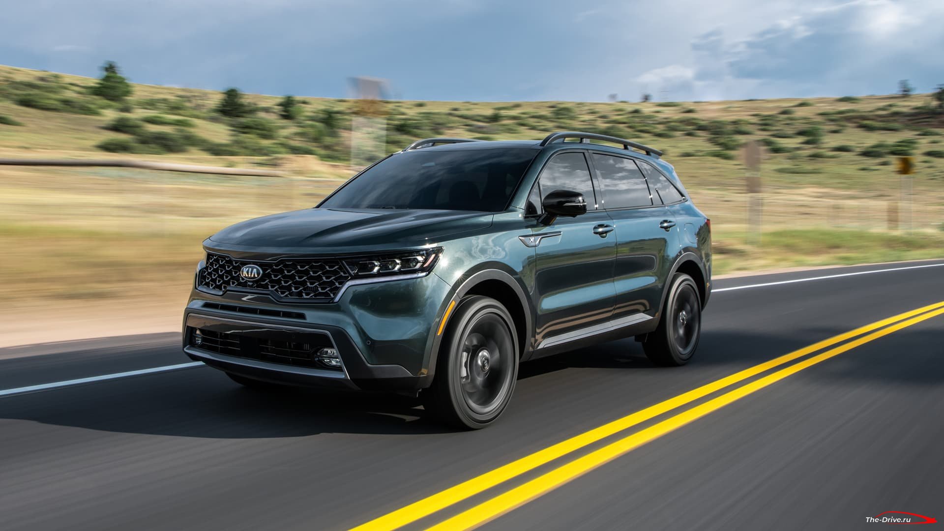 Kia Sorento 2021 года с новым внешним видом, технологиями и двумя гибридными вариантами