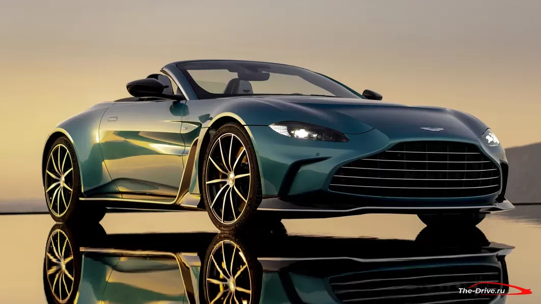 Родстер Aston Martin V12 Vantage мощностью 690 л.с.